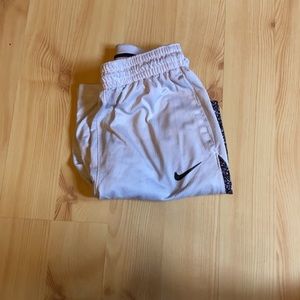 Sz S Nike shorts